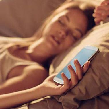 WHY YOU SHOULD UNPLUG BEFORE BED ?