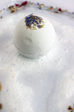 Bath bomb Dreamwithus with Cornflower Petals and blue clay